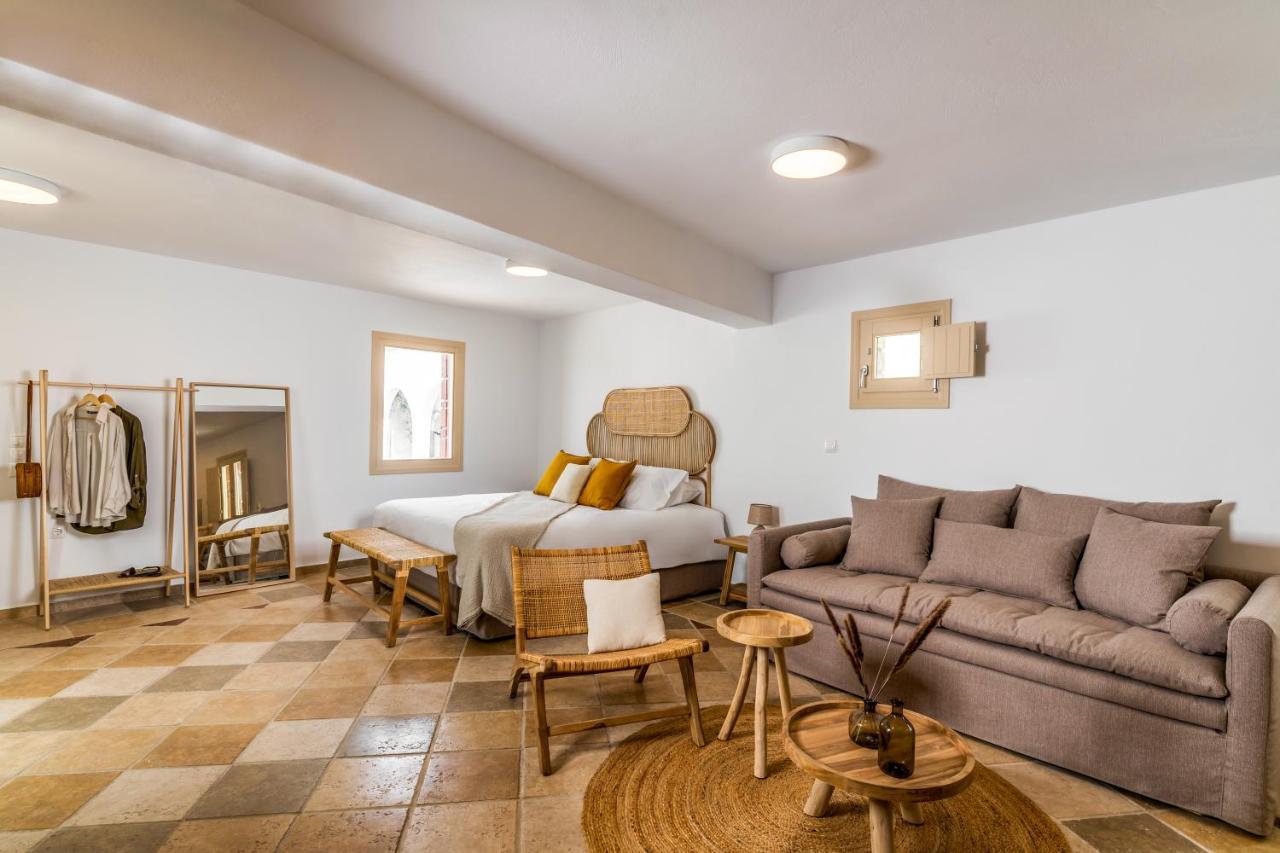 Vacay Suites Φηροστεφάνι Εξωτερικό φωτογραφία